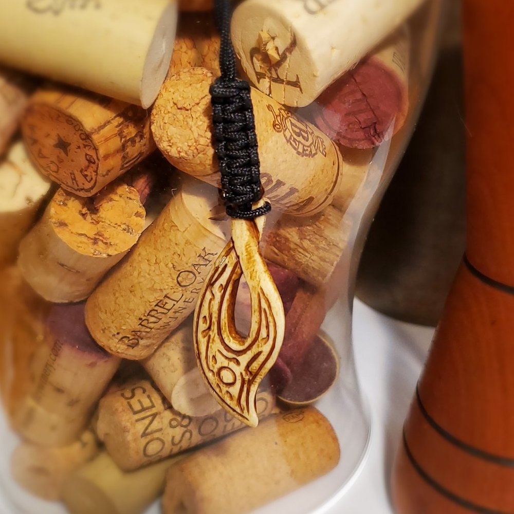 Arrowhead pendant necklace
